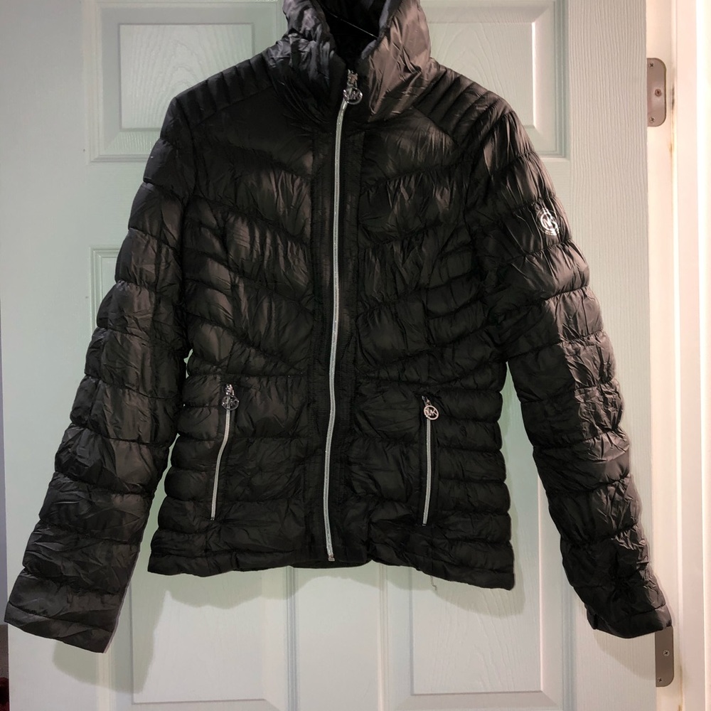 Michael Kors down puffer jacket w/ packing bag